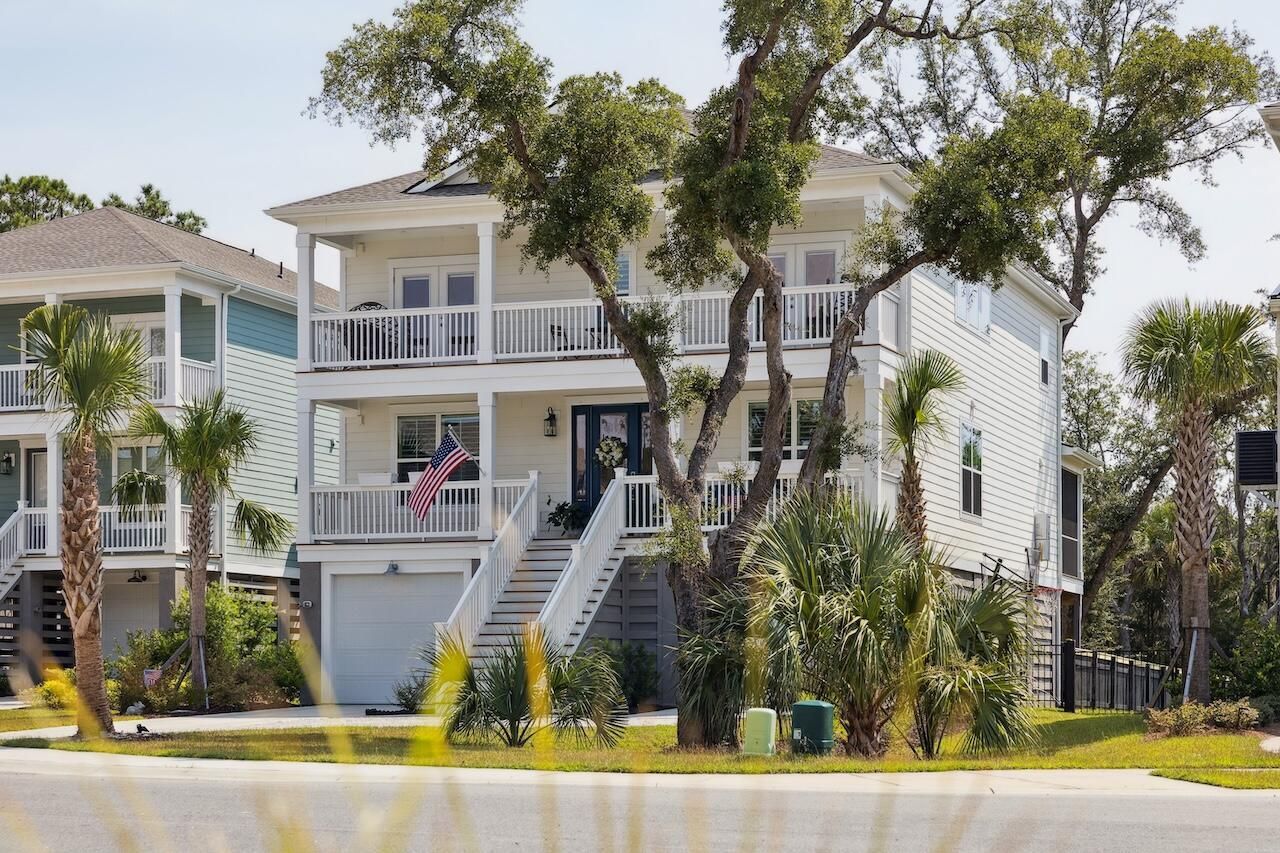 1684 Farmers Way Photo 45