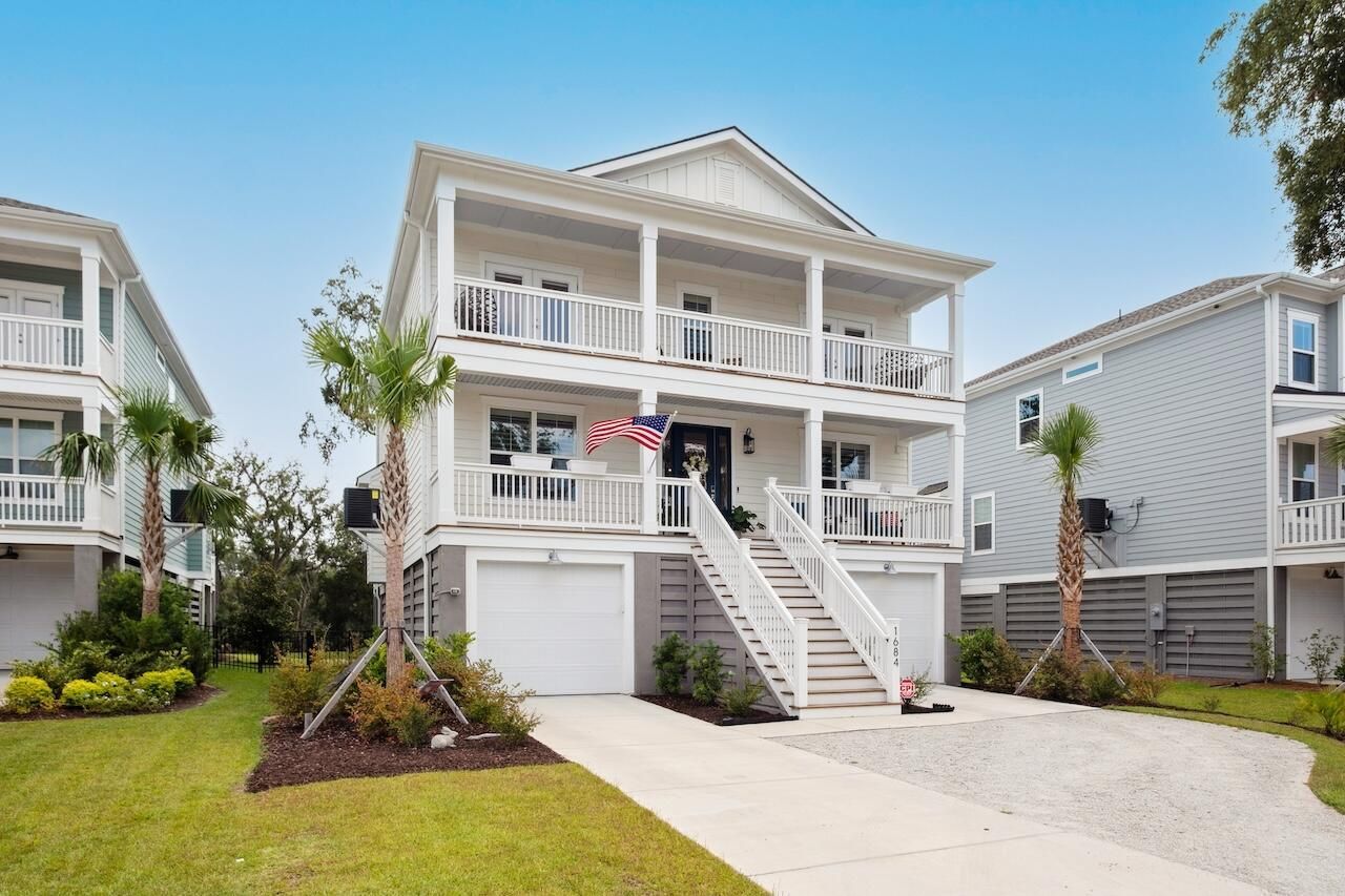 1684 Farmers Way Photo 46