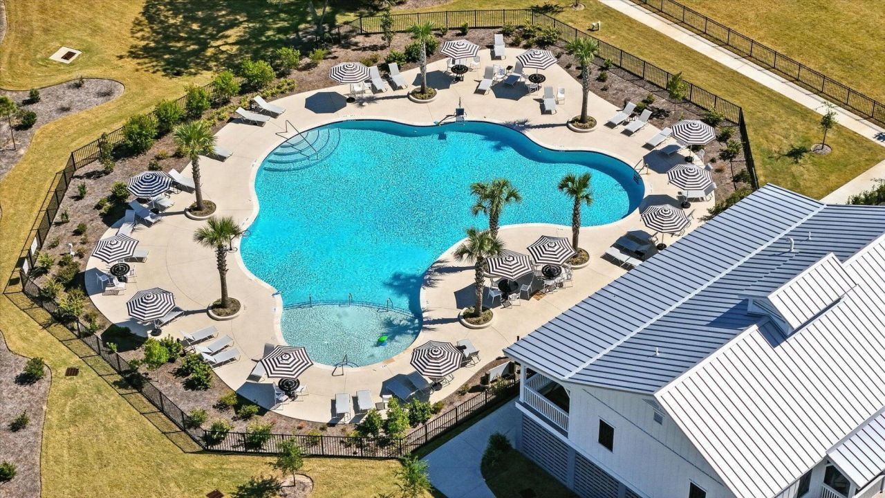 1684 Farmers Way Photo 5