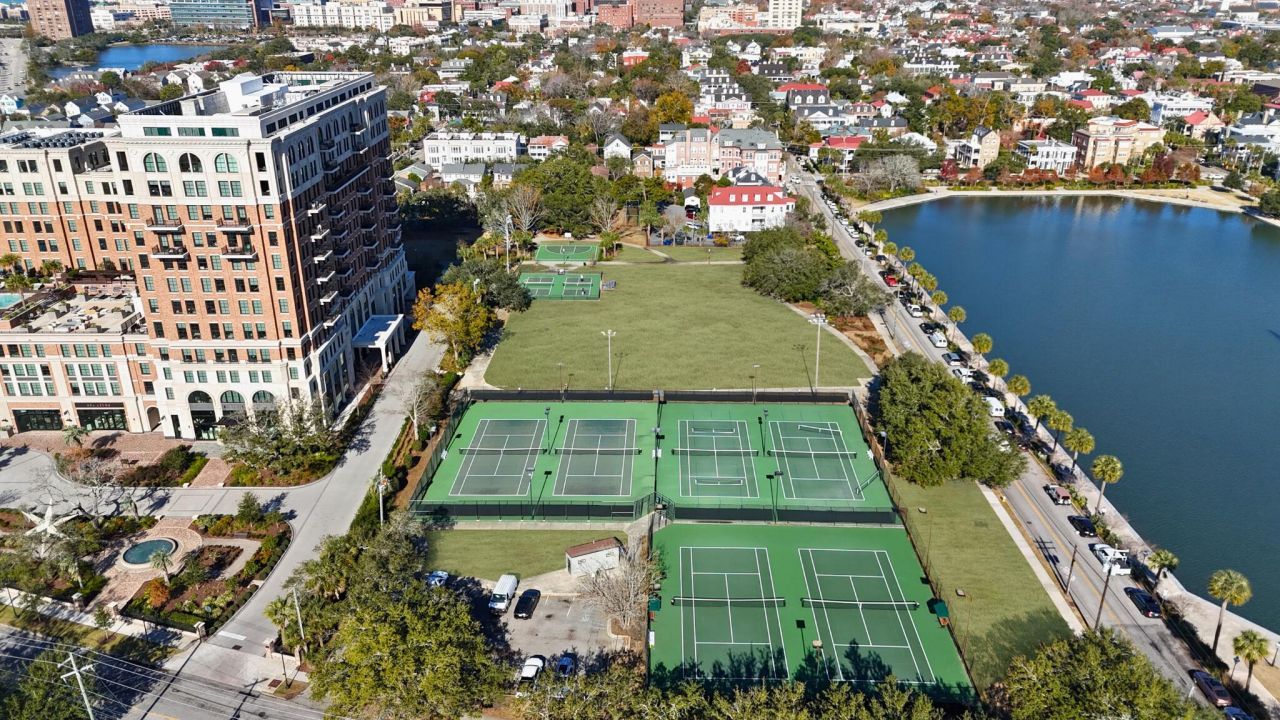 301 Broad Street Photo 33