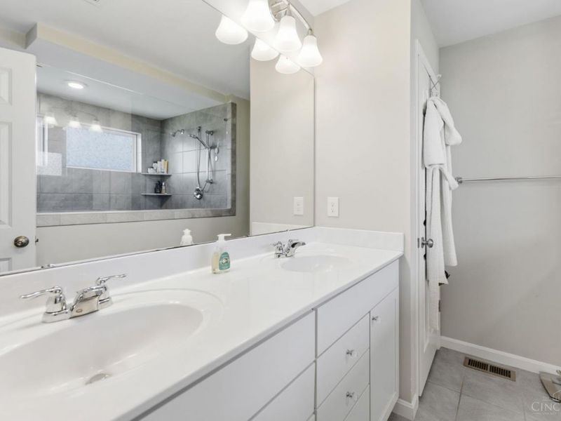 5089 Greenshire Drive, Green Township, OH 45002 Photo 20