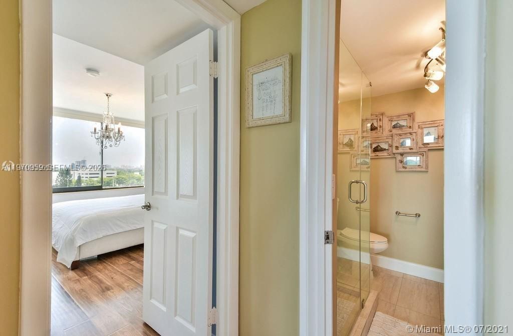 1500 Presidential Way, Unit 804, West Palm Beach, FL 33401 Photo