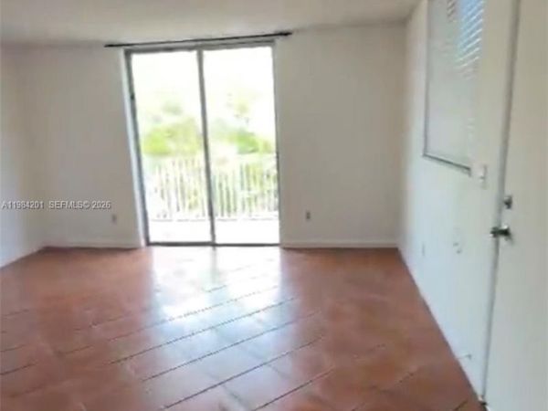 1801 S Treasure Dr, Unit 414, North Bay Village, FL 33141