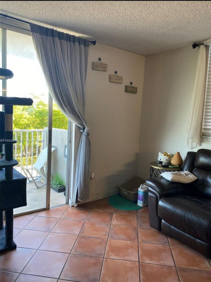 1801 S Treasure Dr , Unit 414, North Bay Village, FL 33141 Photo