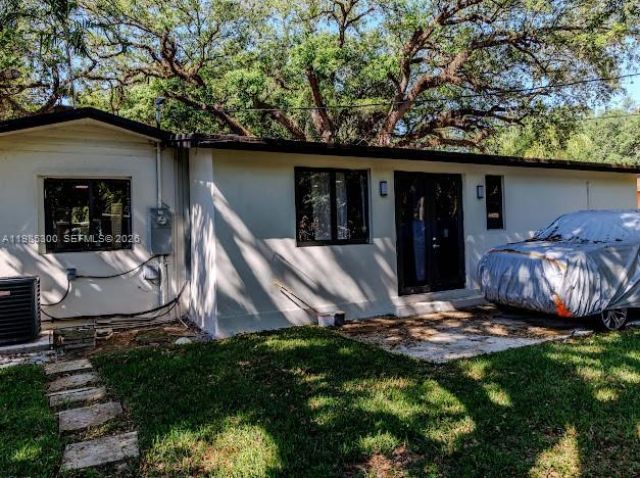 666 NE 164th Ter, Miami, FL 33162 Photo