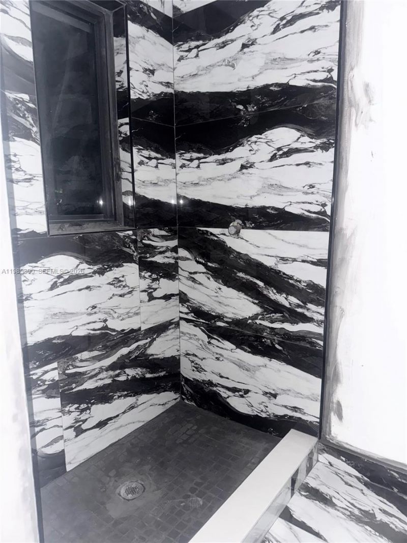 666 NE 164th Ter , Miami, FL 33162 Photo