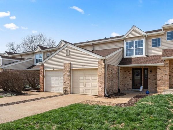2319 Sandalwood Creek Court , Wildwood, MO 63038