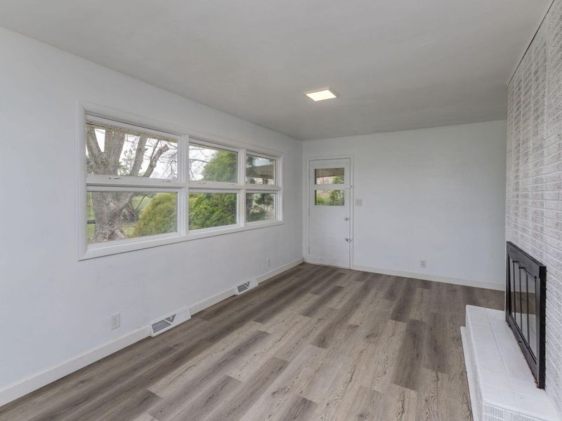 118 Redwood Drive, Greenville, OH 45331 Photo 4