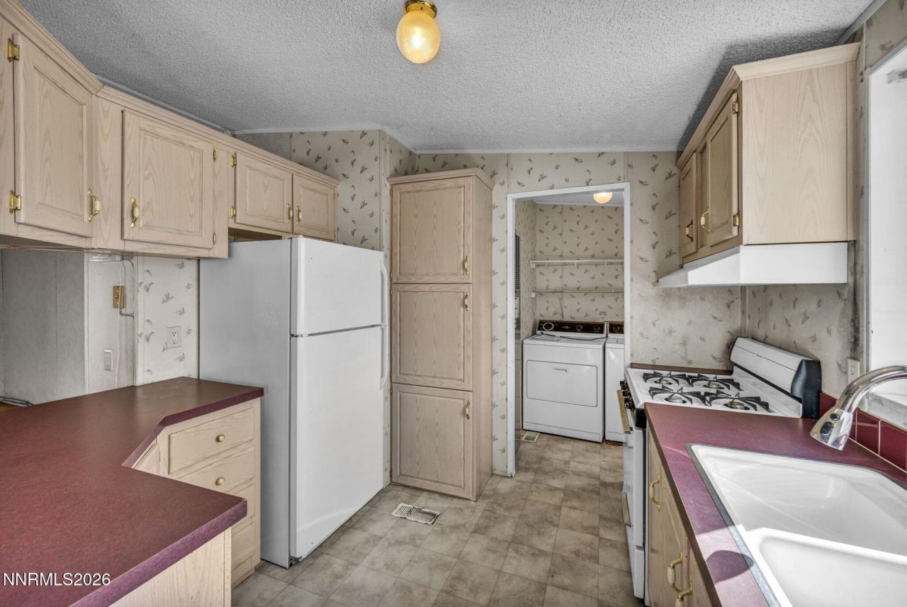 5107 Leon Drive, Sun Valley, NV 89433 Photo