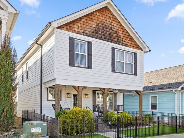 1449 Madison Street , Chattanooga, TN 37408