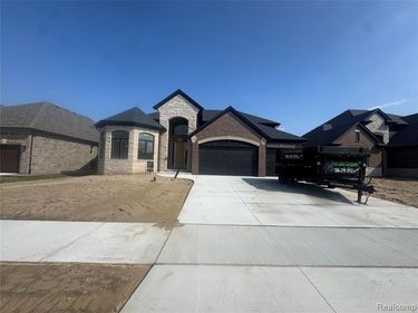 50758 Timberstone Drive, Macomb Twp, MI 48042