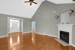 238 N Haigs Creek photo 4