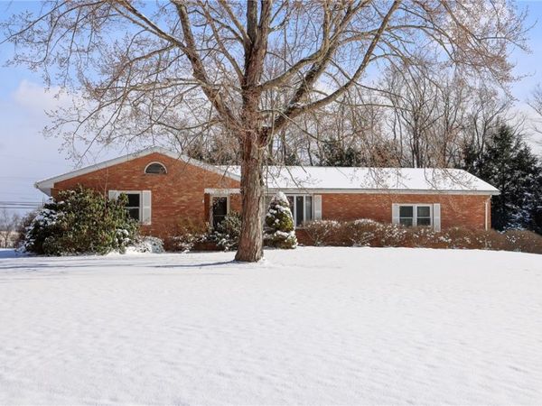 66 Tripplewood Drive, Mercer, PA 16137