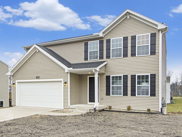 1021 Foxglove Avenue, Vicksburg, MI 49097