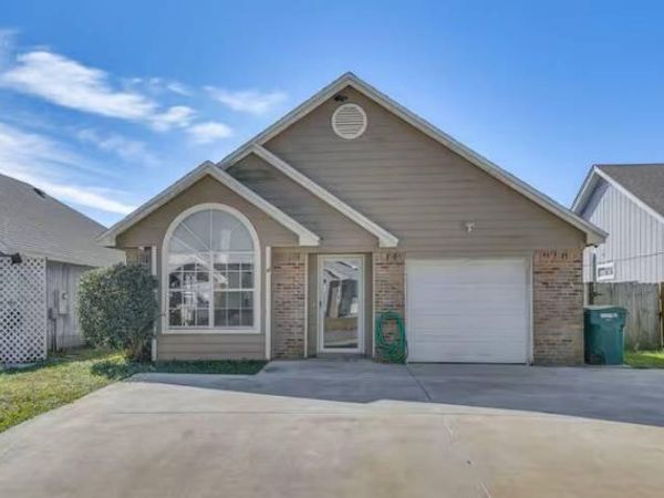 3057 Yorktown Circle, Fort Walton Beach, FL 32547