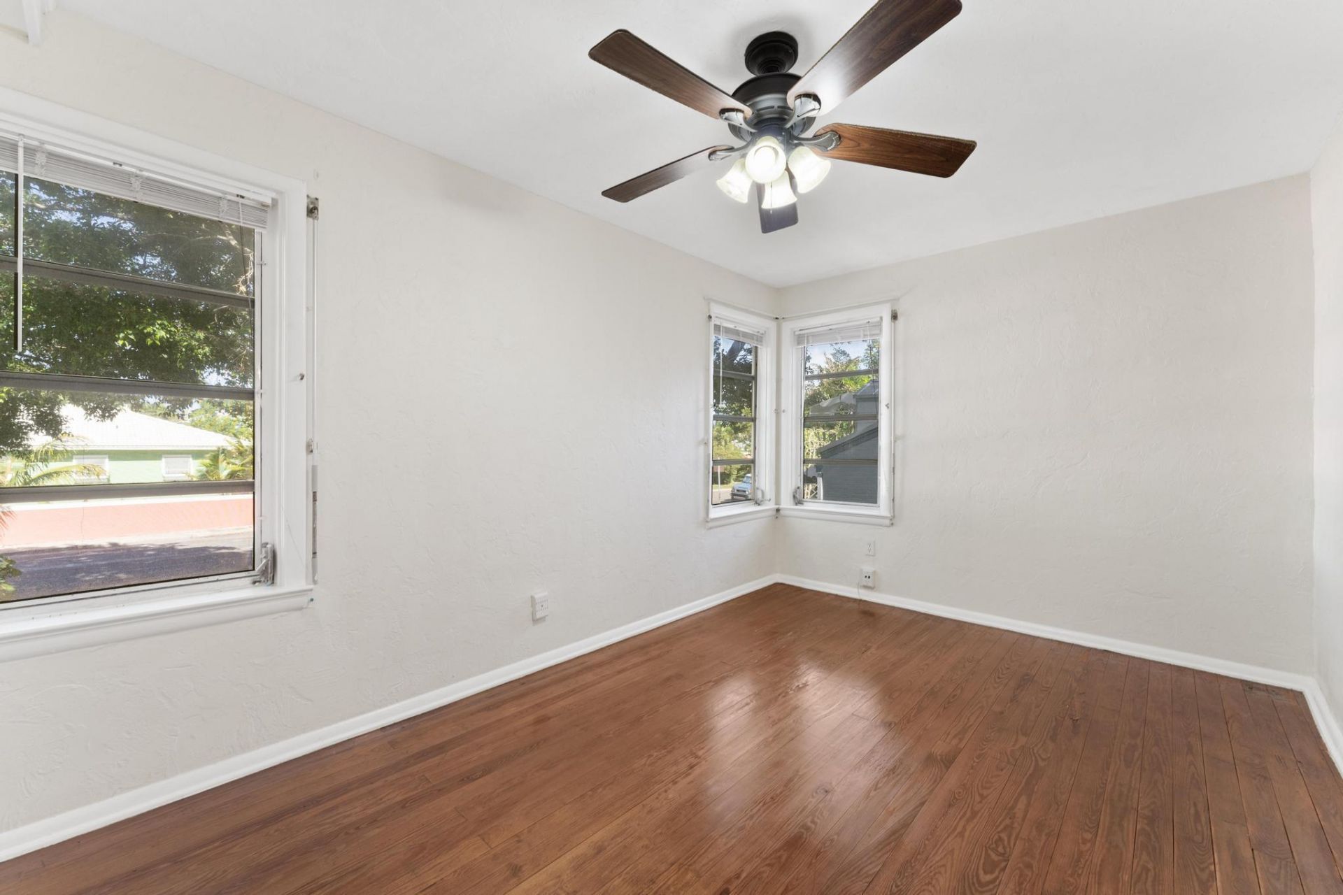 531 N Palmway, Lake Worth Beach, FL 33460 Photo