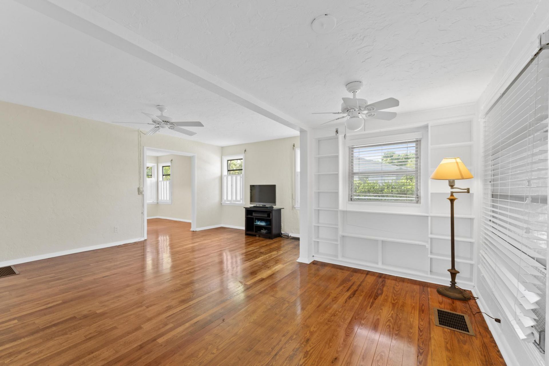 531 N Palmway, Lake Worth Beach, FL 33460 Photo