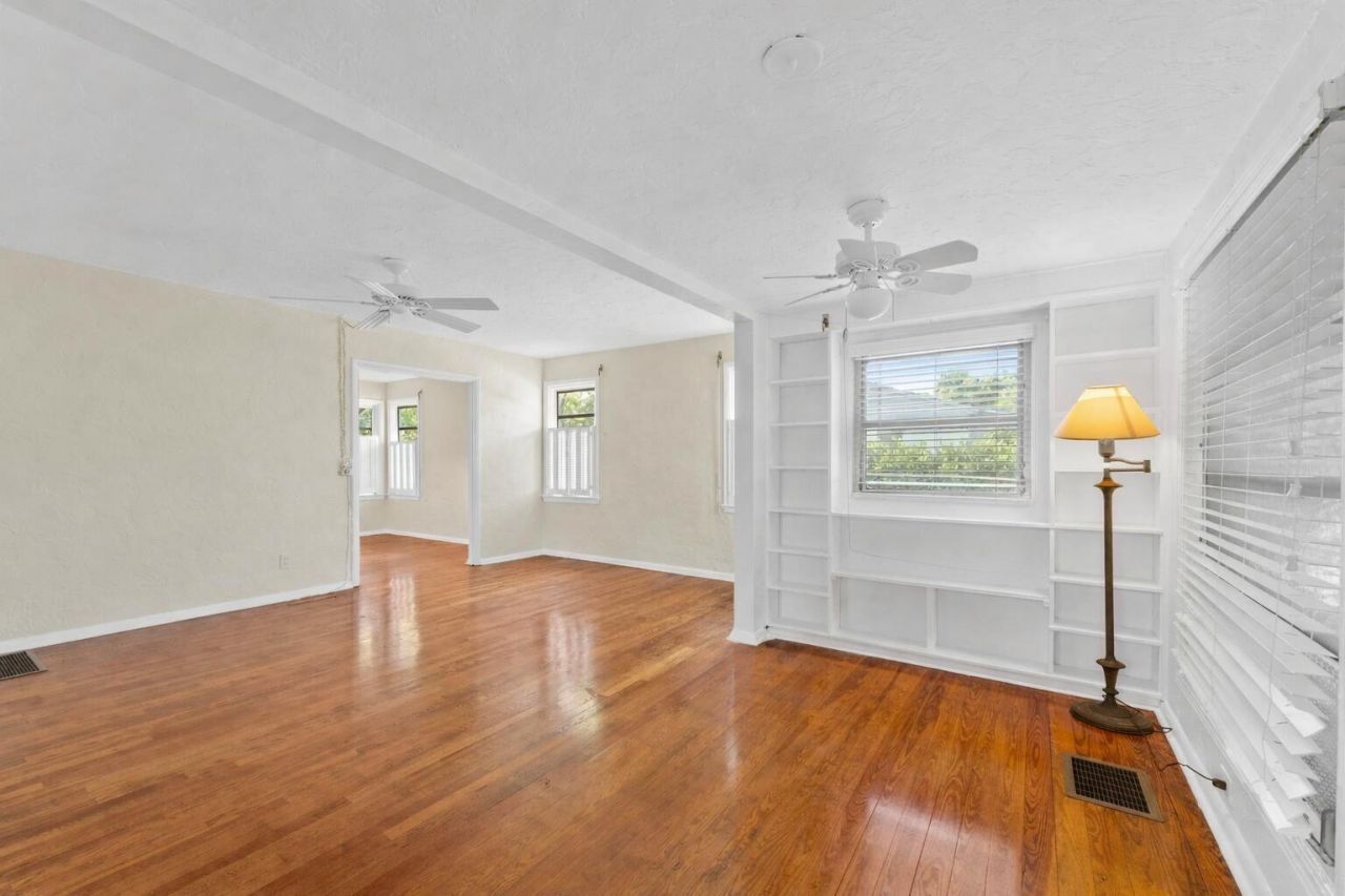 531 N Palmway, Lake Worth Beach, FL 33460 Photo