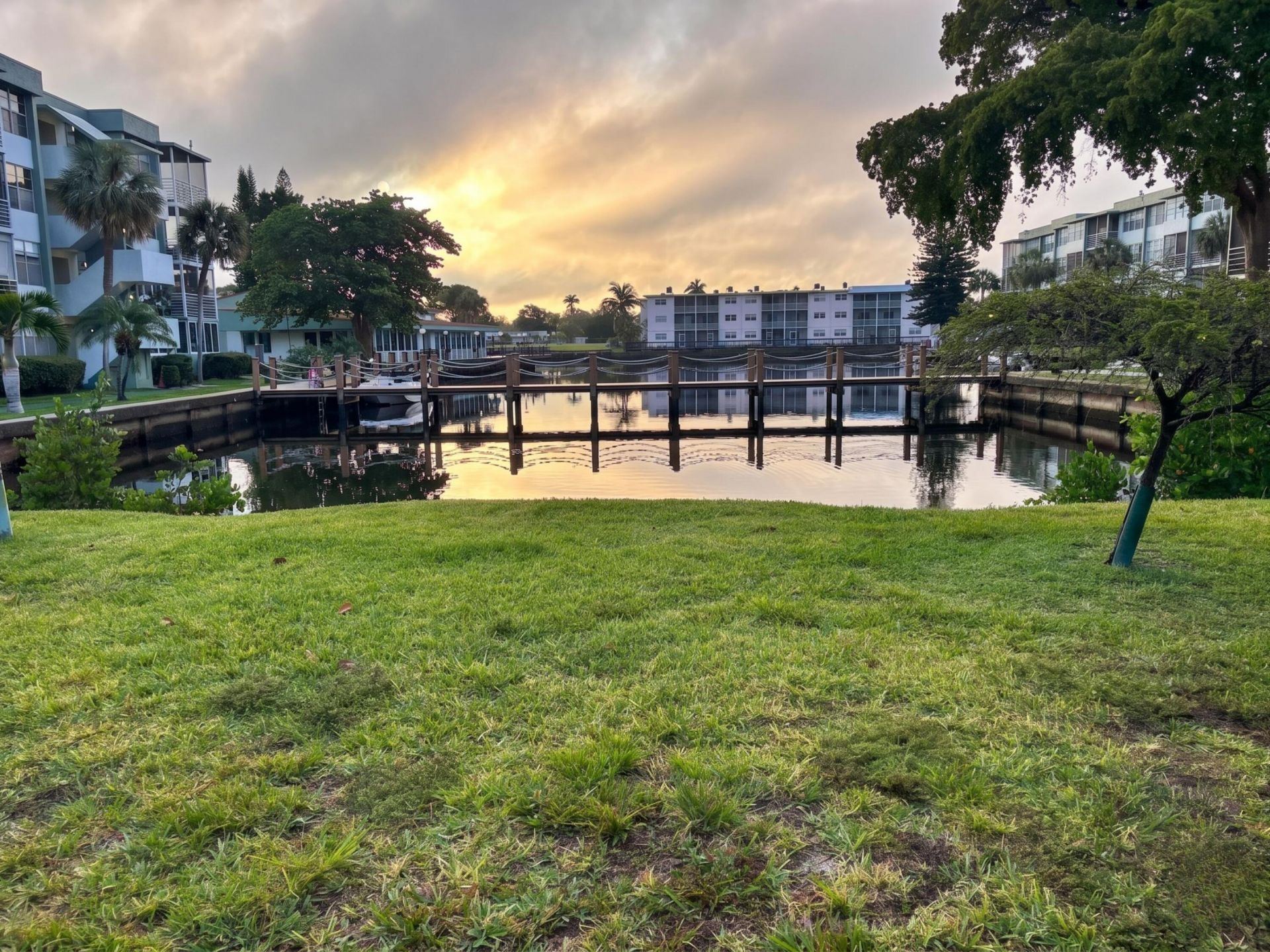 2741 Taft Street, Unit 403, Hollywood, FL 33020 Photo