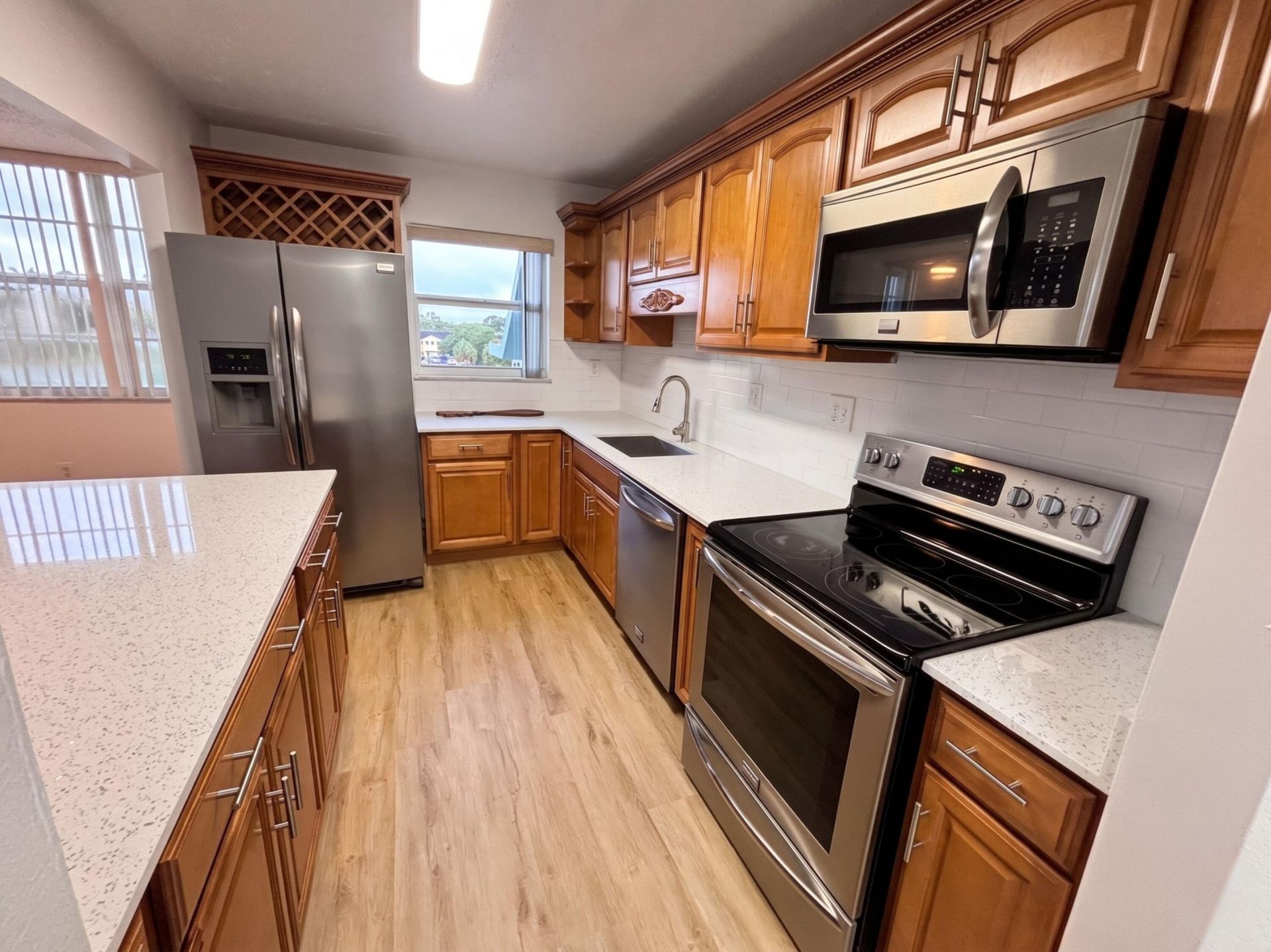 2741 Taft Street, Unit 403, Hollywood, FL 33020 Photo
