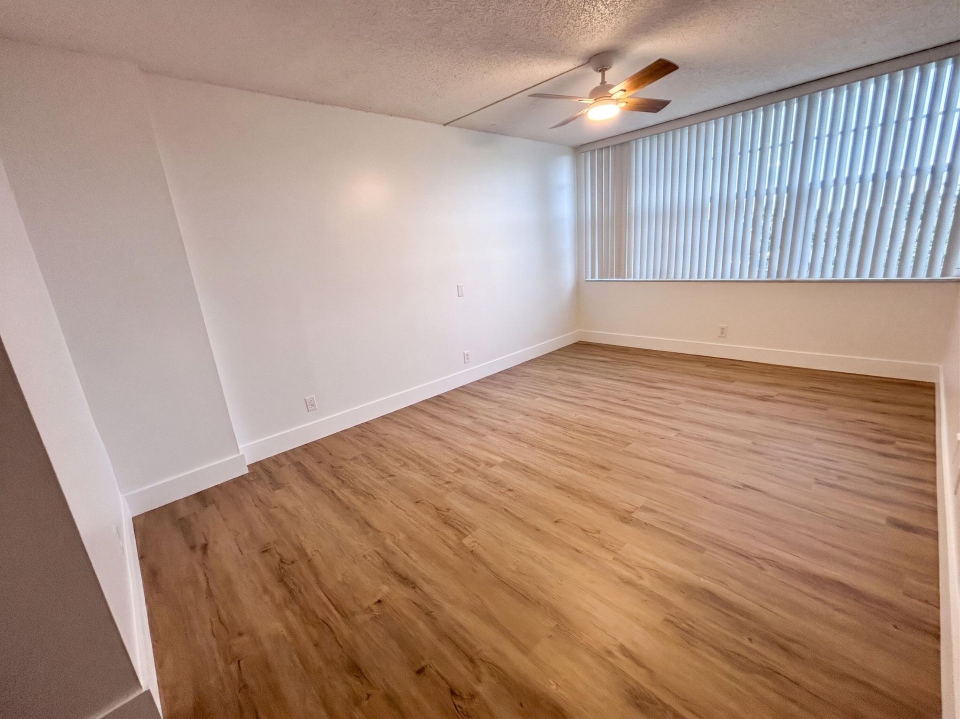 2741 Taft Street, Unit 403, Hollywood, FL 33020 Photo