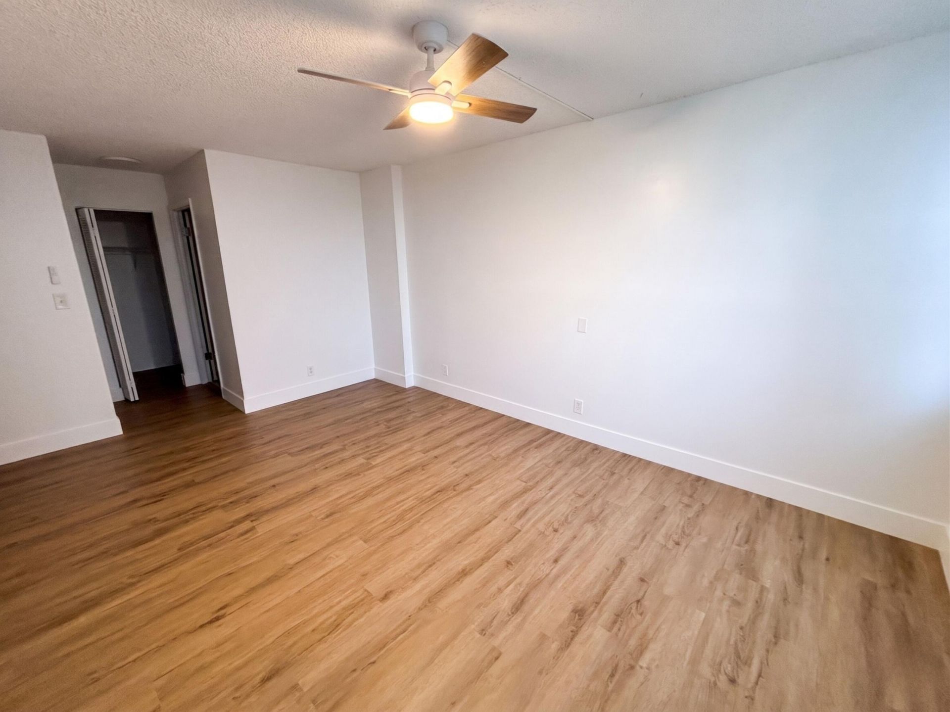 2741 Taft Street, Unit 403, Hollywood, FL 33020 Photo