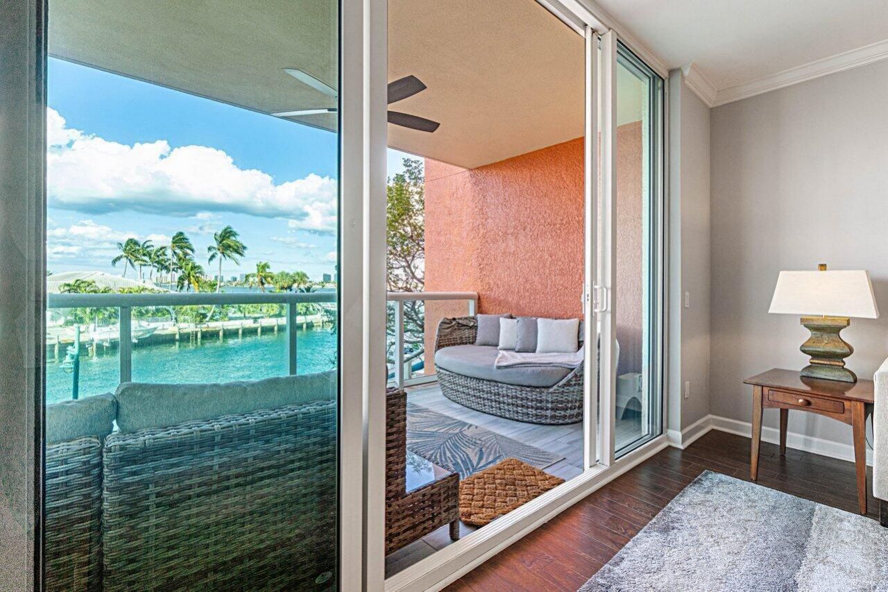 2650 Lake Shore Drive, Unit 201, Riviera Beach, FL 33404 Photo