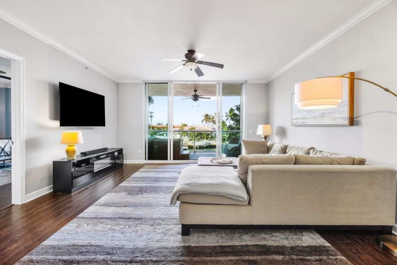 2650 Lake Shore Drive, Unit 201, Riviera Beach, FL 33404 Photo