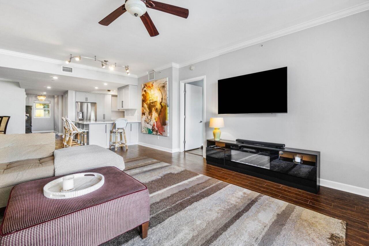 2650 Lake Shore Drive, Unit 201, Riviera Beach, FL 33404 Photo