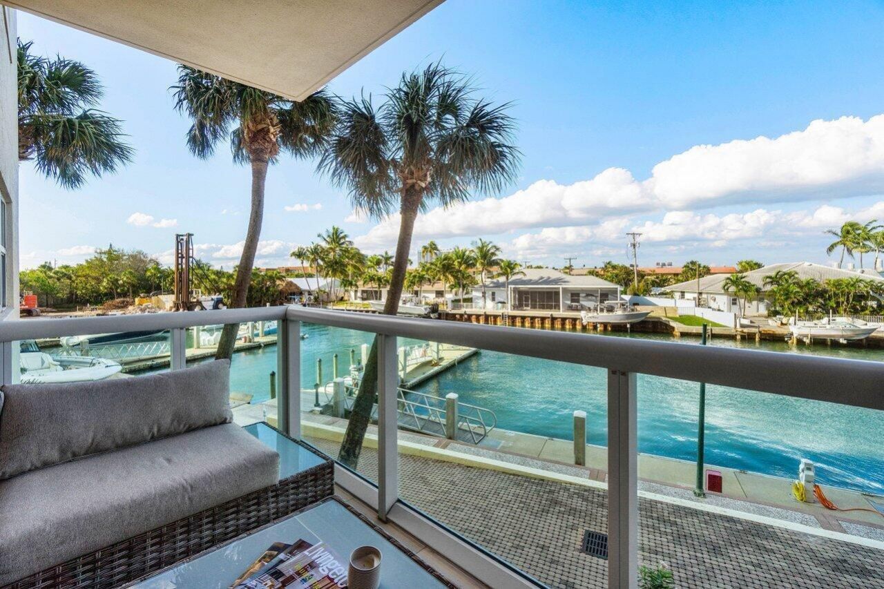 2650 Lake Shore Drive, Unit 201, Riviera Beach, FL 33404 Photo