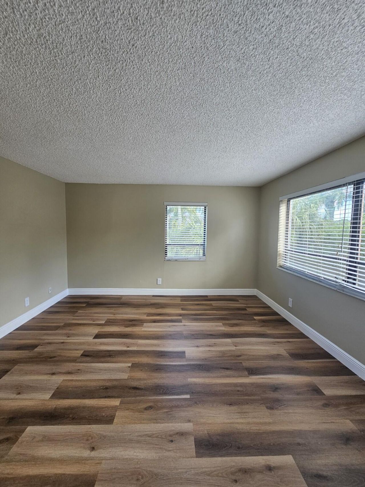 2050 N Congress Avenue, Unit 309, West Palm Beach, FL 33401 Photo