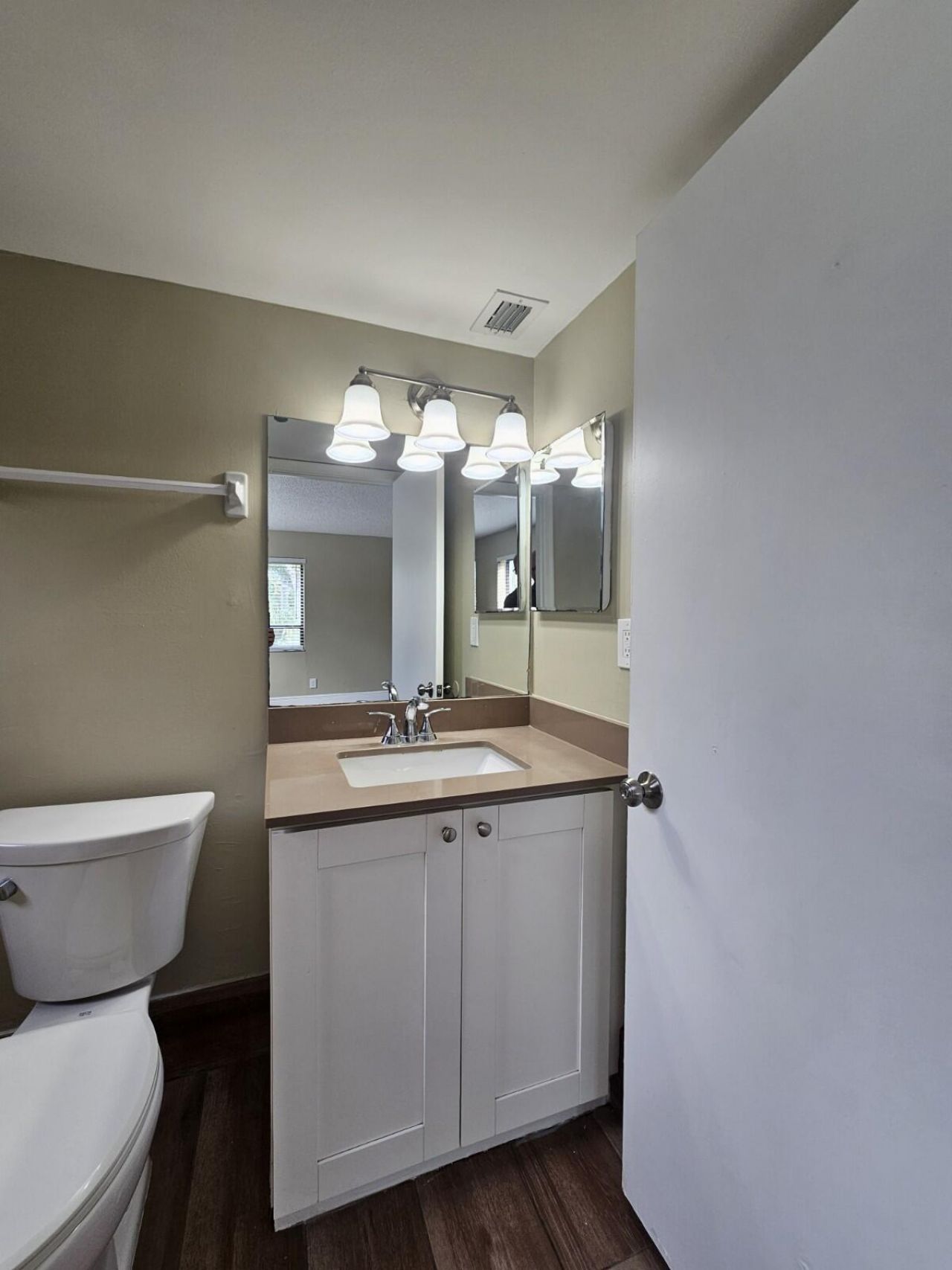 2050 N Congress Avenue, Unit 309, West Palm Beach, FL 33401 Photo