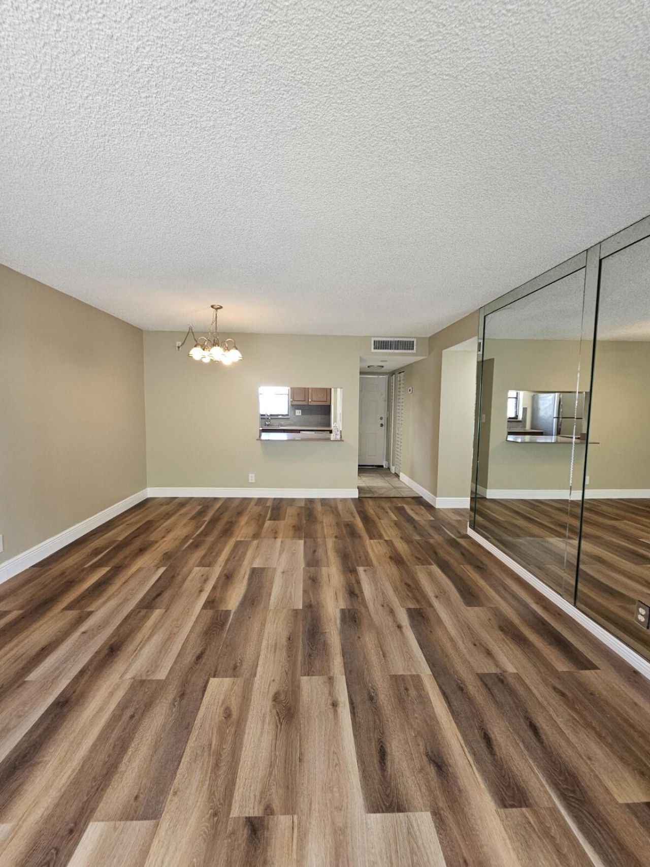 2050 N Congress Avenue, Unit 309, West Palm Beach, FL 33401 Photo