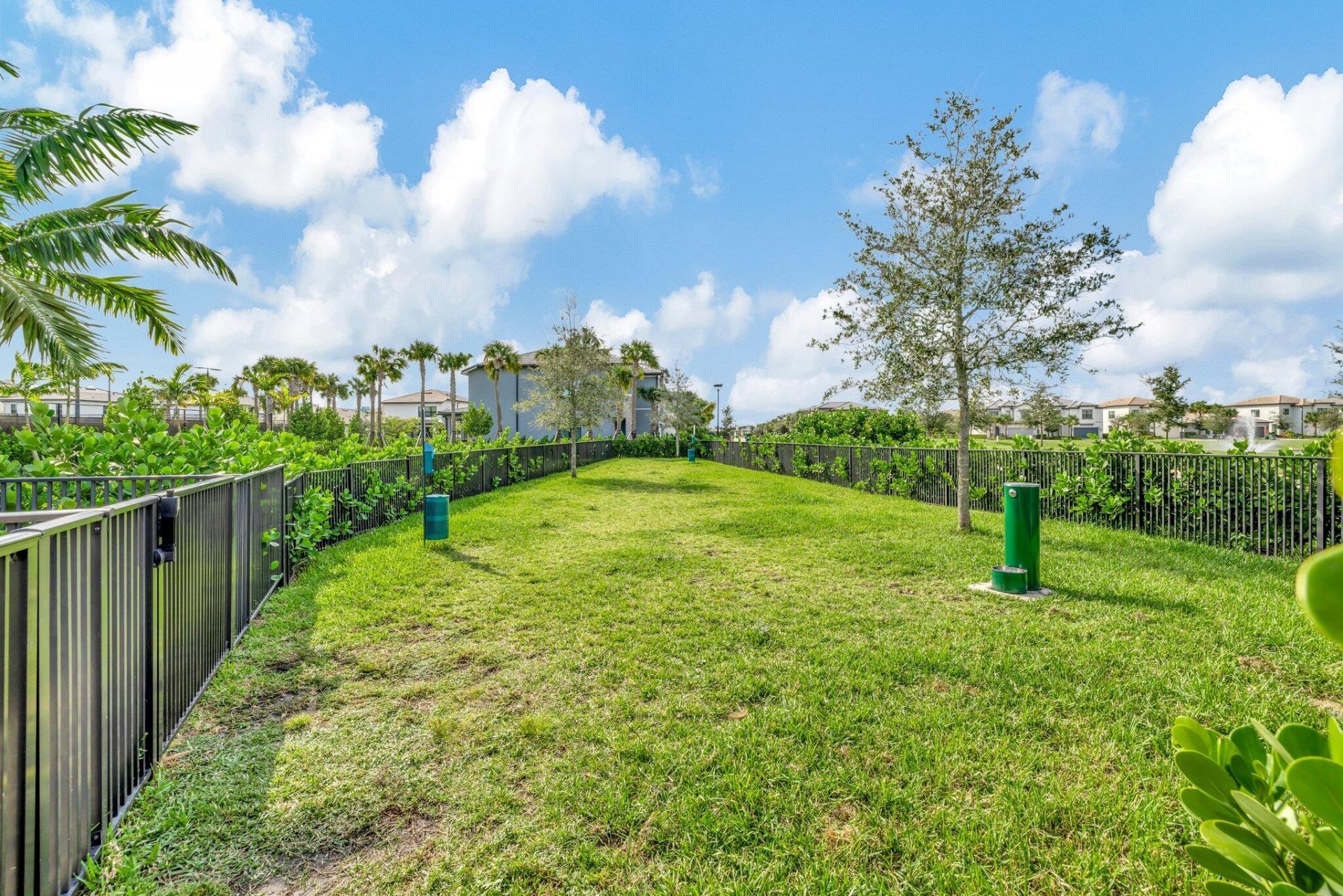 2455 Primrose Place, Oakland Park, FL 33309 Photo