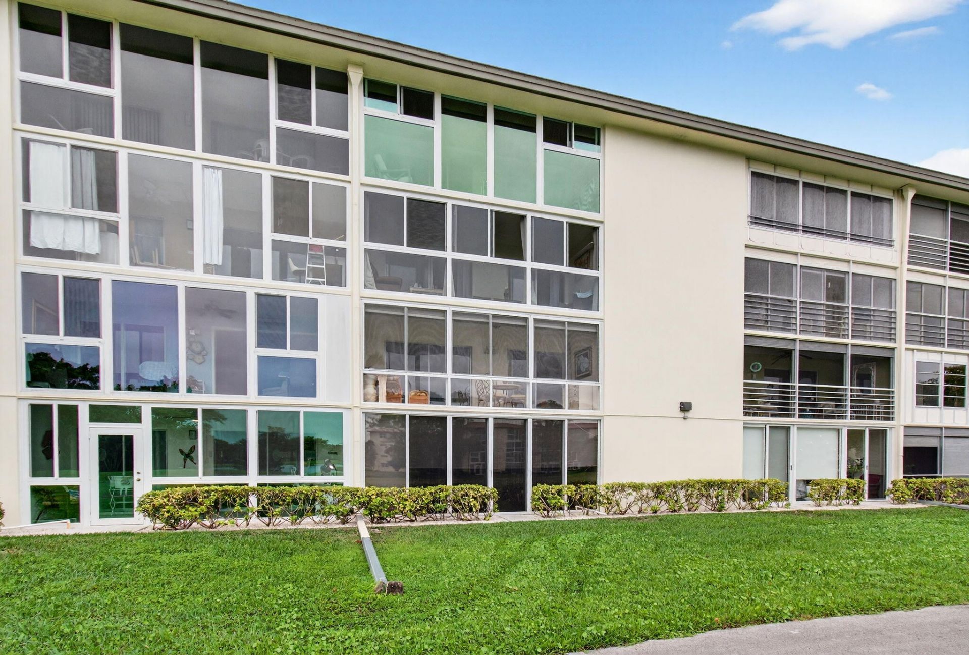 2902 Victoria Circle, Unit J-2, Coconut Creek, FL 33066 Photo