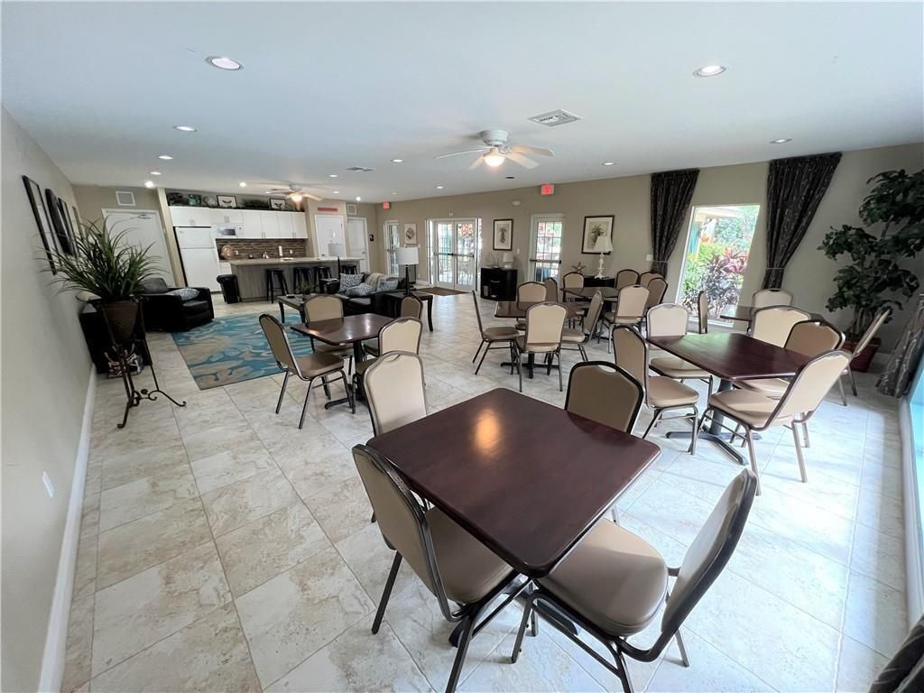 625 Oaks Drive, Unit 106, Pompano Beach, FL 33069 Photo