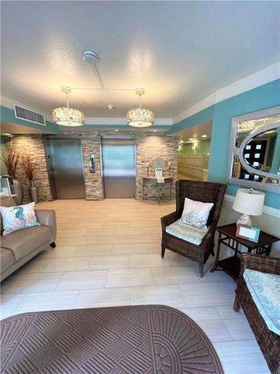 625 Oaks Drive, Unit 106, Pompano Beach, FL 33069 Photo