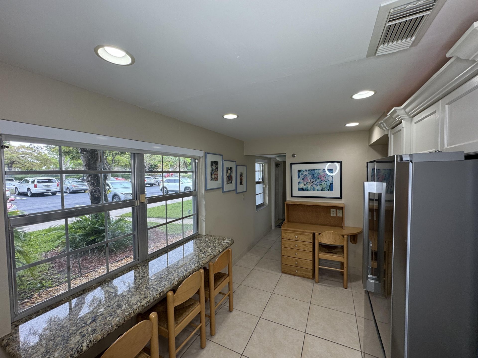 625 Oaks Drive, Unit 106, Pompano Beach, FL 33069 Photo