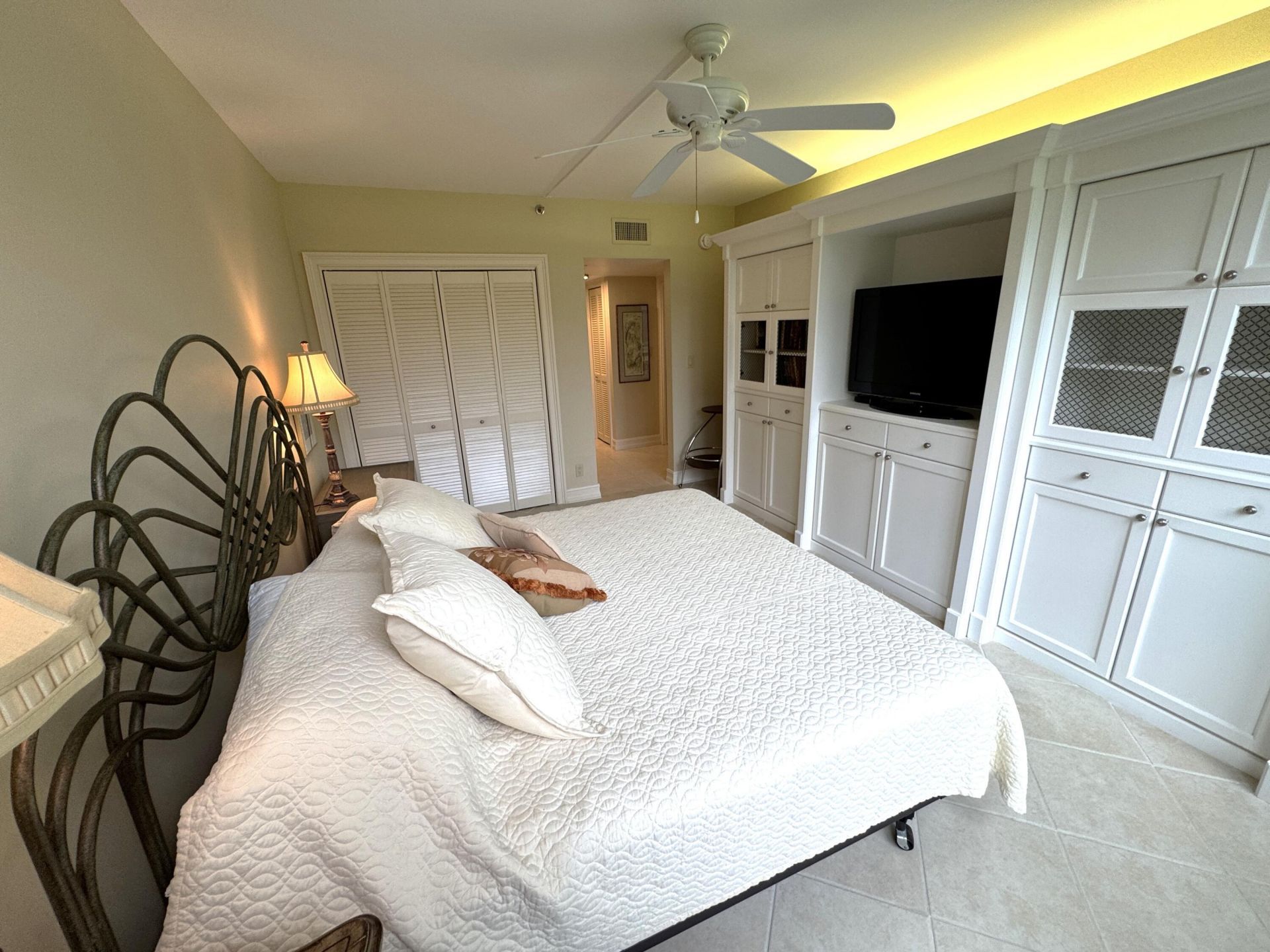 625 Oaks Drive, Unit 106, Pompano Beach, FL 33069 Photo