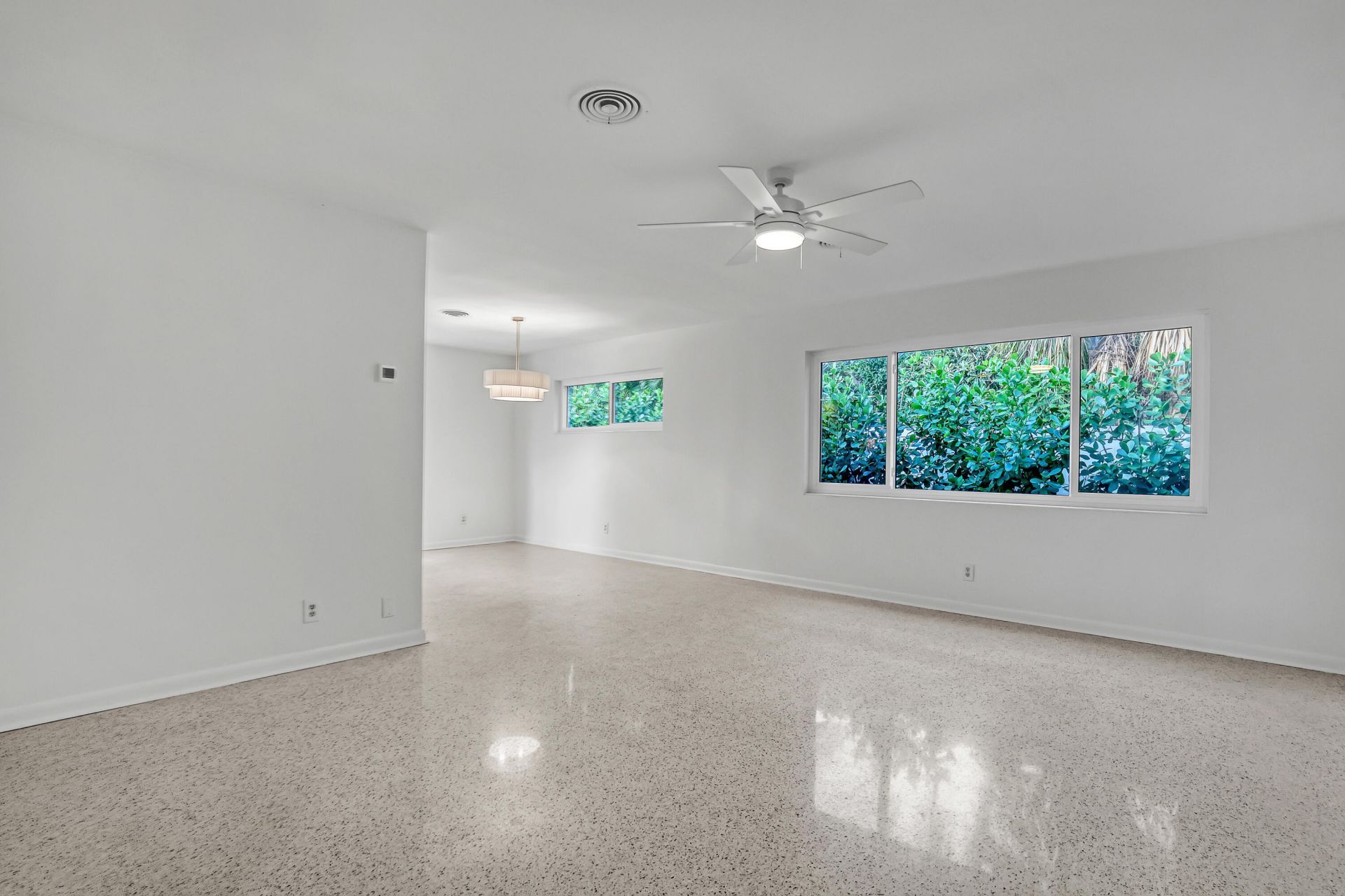 532 Gulf Road, North Palm Beach, FL 33408 Photo