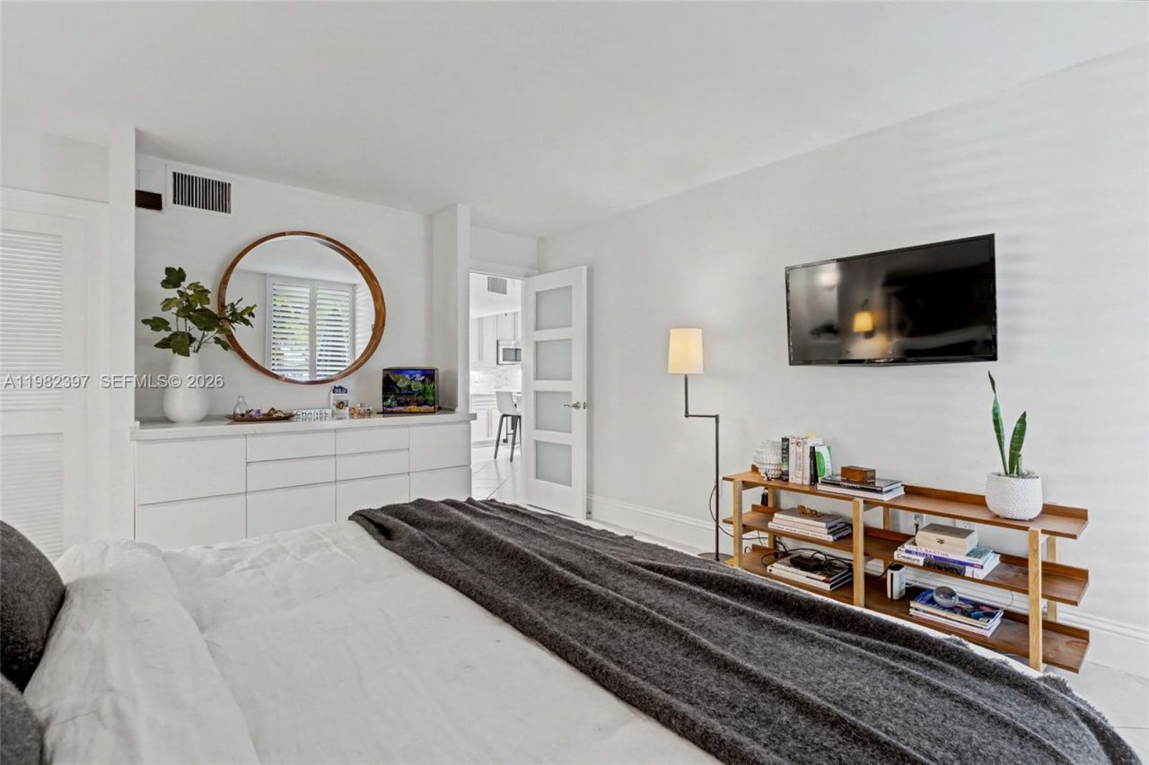 1201 River Reach Dr , Unit 102, Fort Lauderdale, FL 33315 Photo