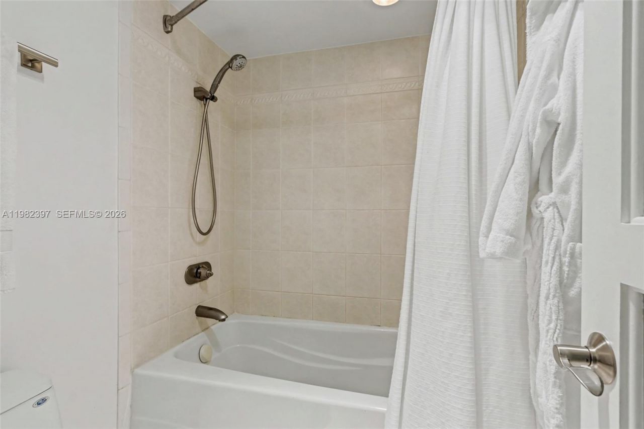 1201 River Reach Dr , Unit 102, Fort Lauderdale, FL 33315 Photo