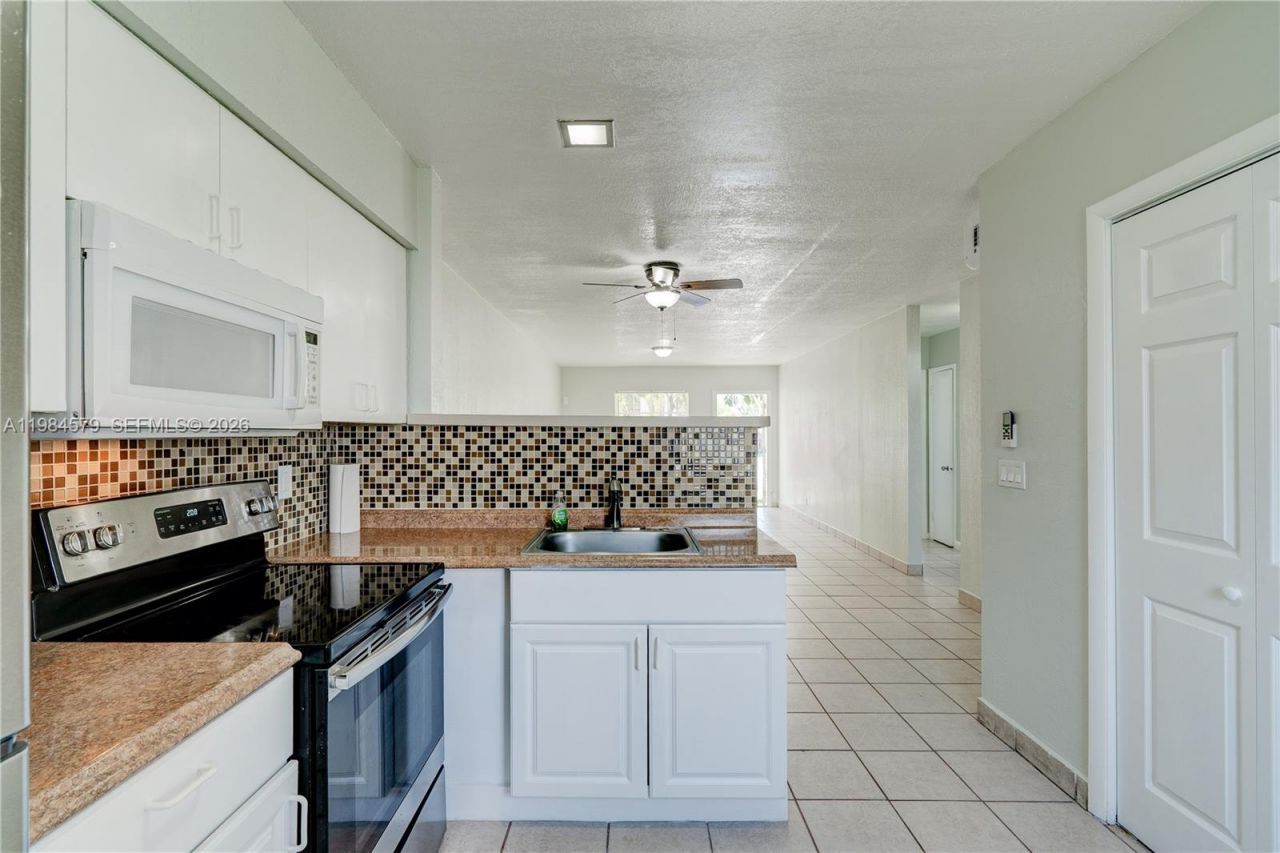 201 SW 9th Ave , Unit 1-3, Hallandale Beach, FL 33009 Photo