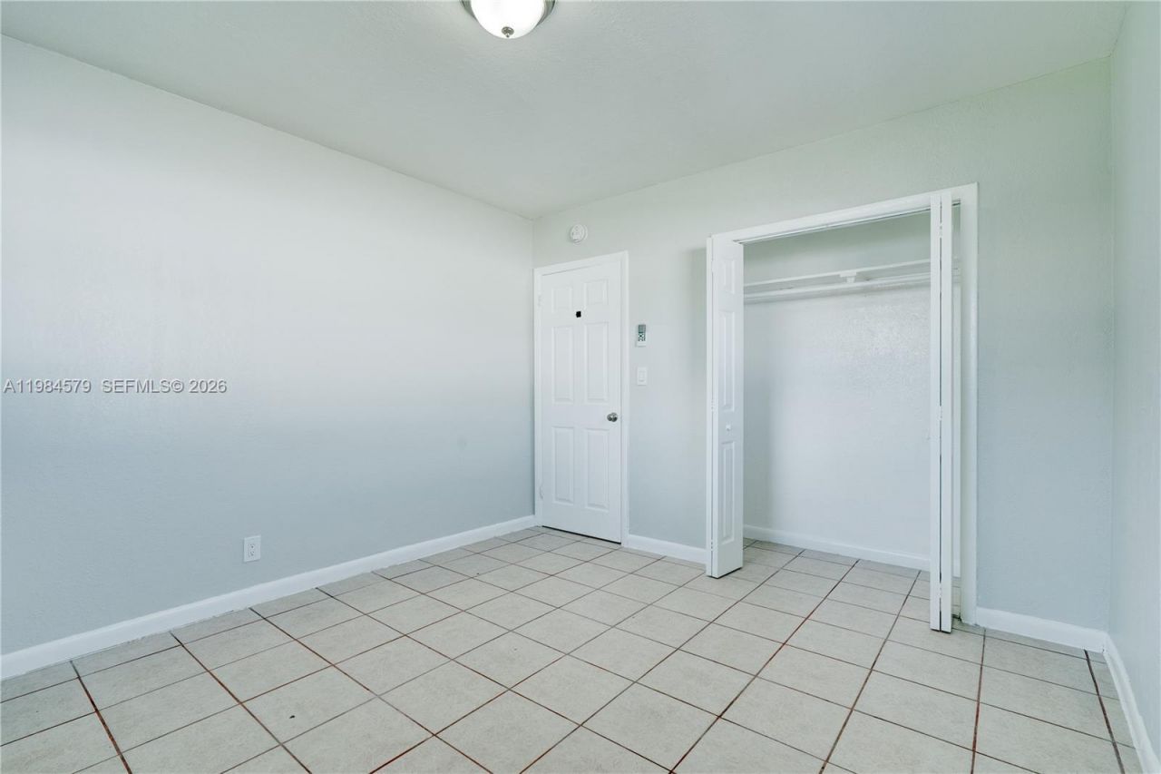 201 SW 9th Ave , Unit 1-3, Hallandale Beach, FL 33009 Photo