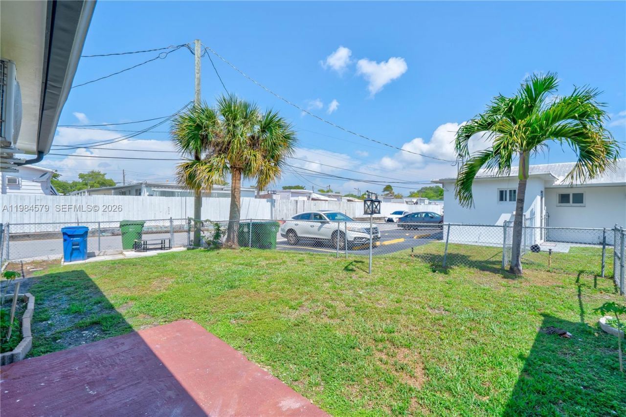 201 SW 9th Ave , Unit 1-3, Hallandale Beach, FL 33009 Photo