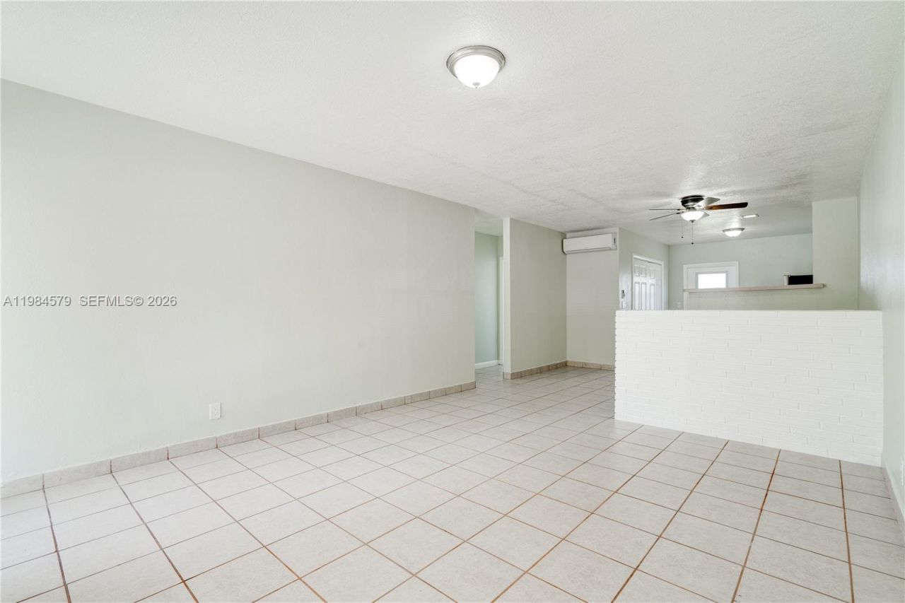 201 SW 9th Ave , Unit 1-3, Hallandale Beach, FL 33009 Photo