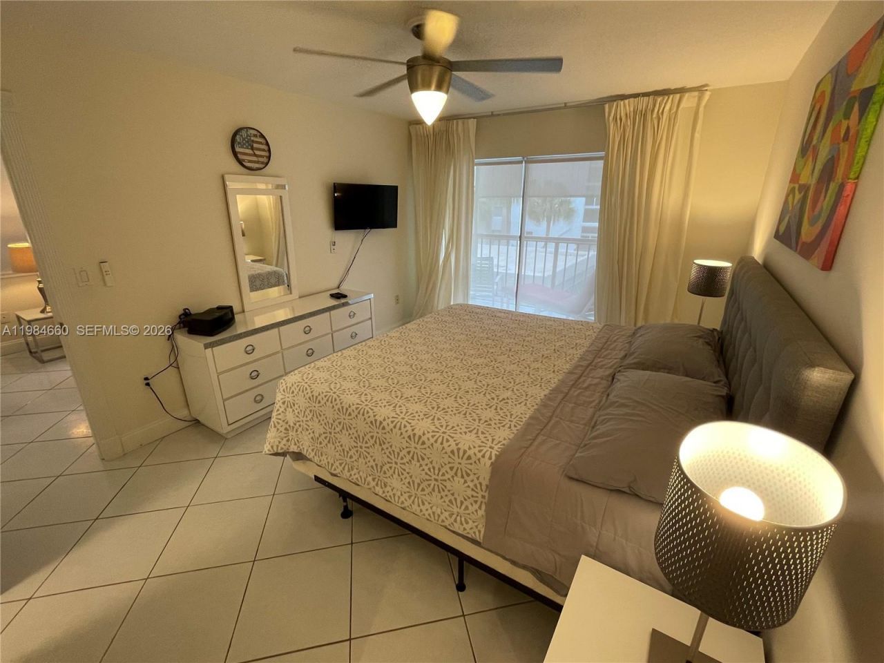 201 178th Dr, Unit 313, Sunny Isles Beach, FL 33160 Photo