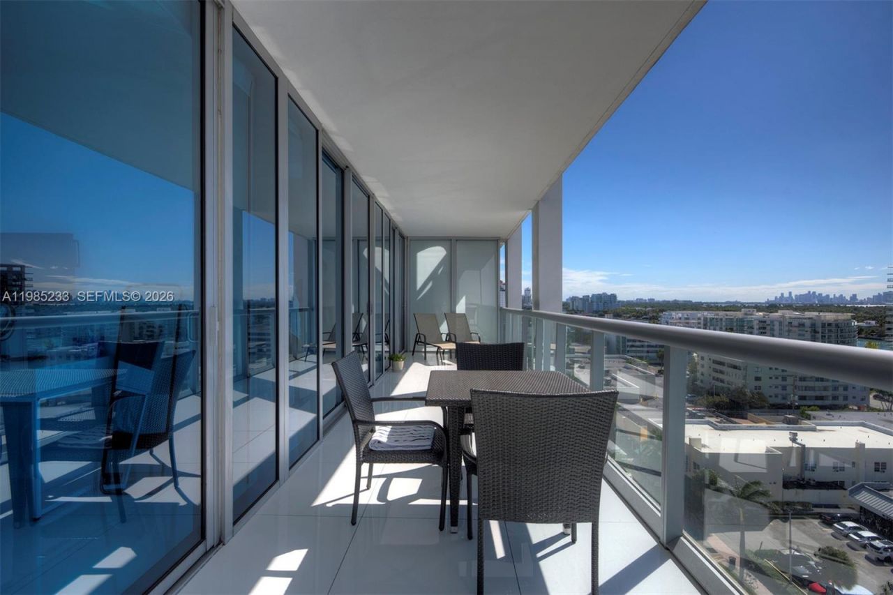 6799 Collins Ave , Unit 906, Miami Beach, FL 33141 Photo