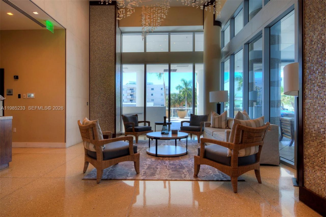 6799 Collins Ave , Unit 906, Miami Beach, FL 33141 Photo