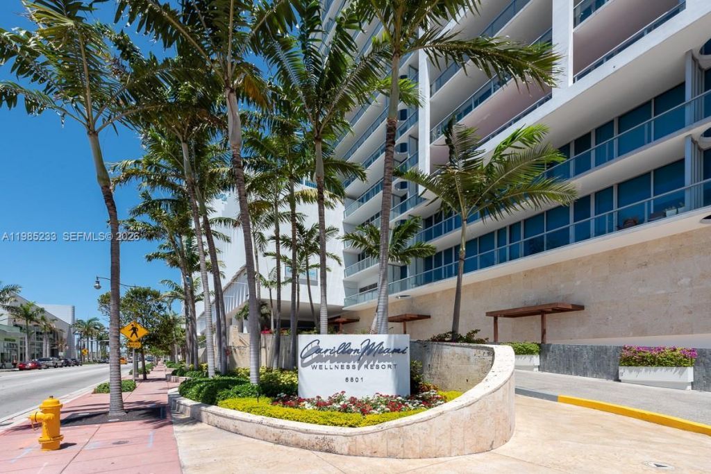 6799 Collins Ave , Unit 906, Miami Beach, FL 33141 Photo